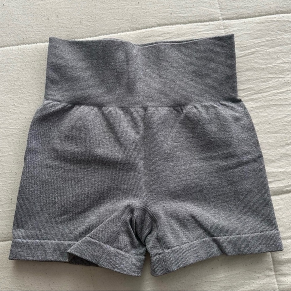 bo + tee workout shorts